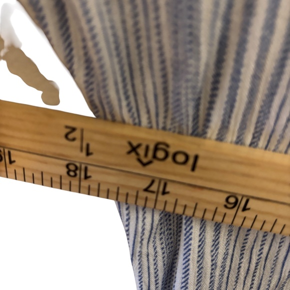 H&M Striped V-Neck Short Sleeve Blouse Blue White Size 6 - Picture 6 of 6